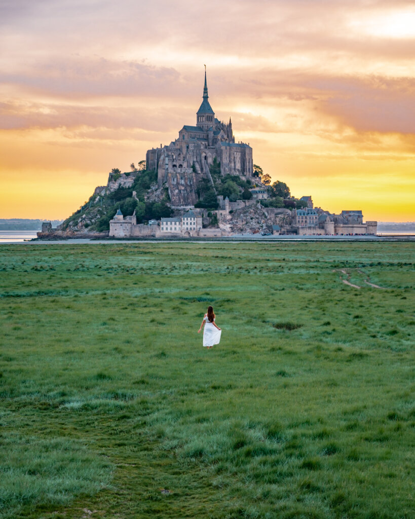 Mont SaintMichel Photo Spots & Travel Tips voyagefox