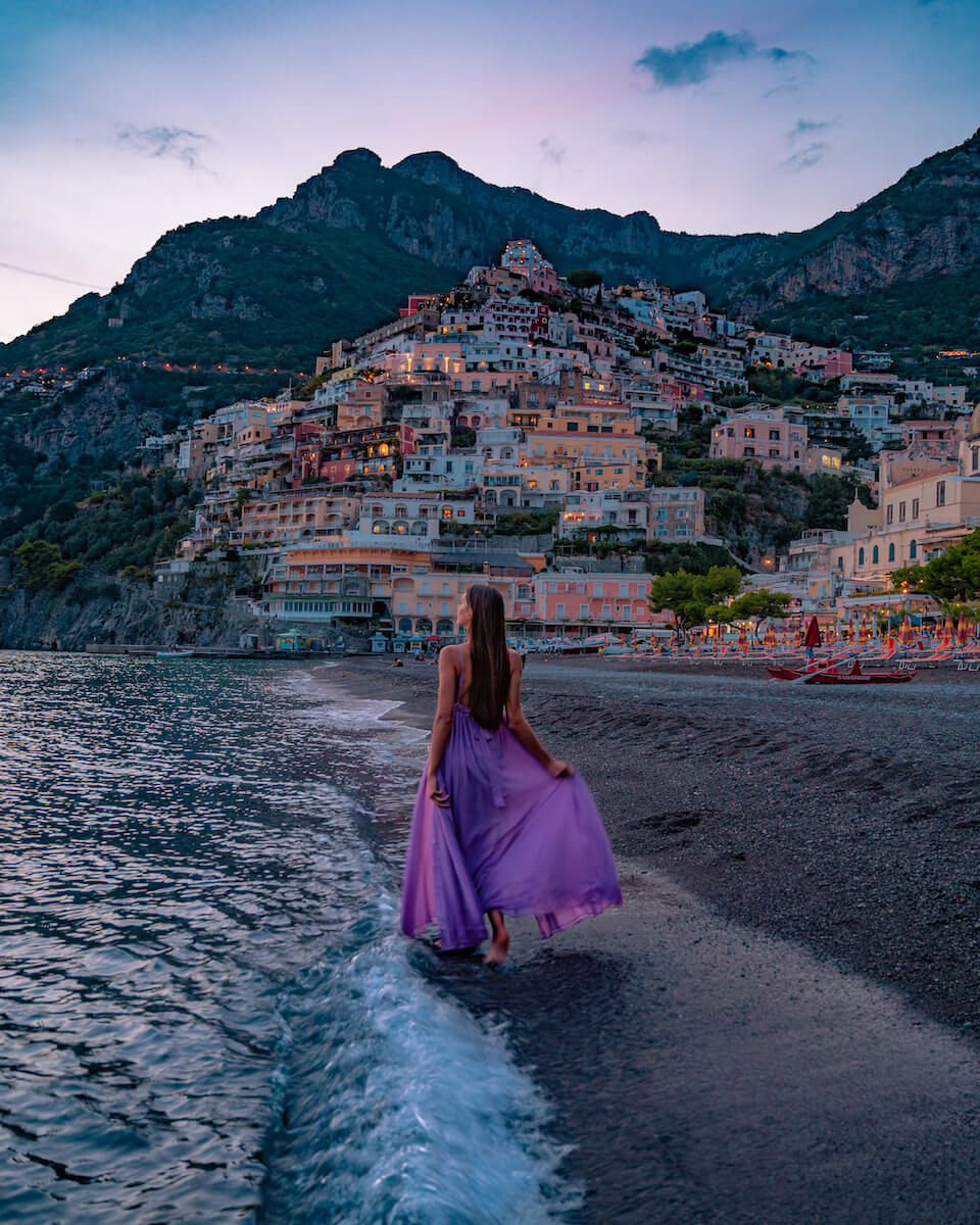 positano strand bei nacht, Amalfi Küste travel guide