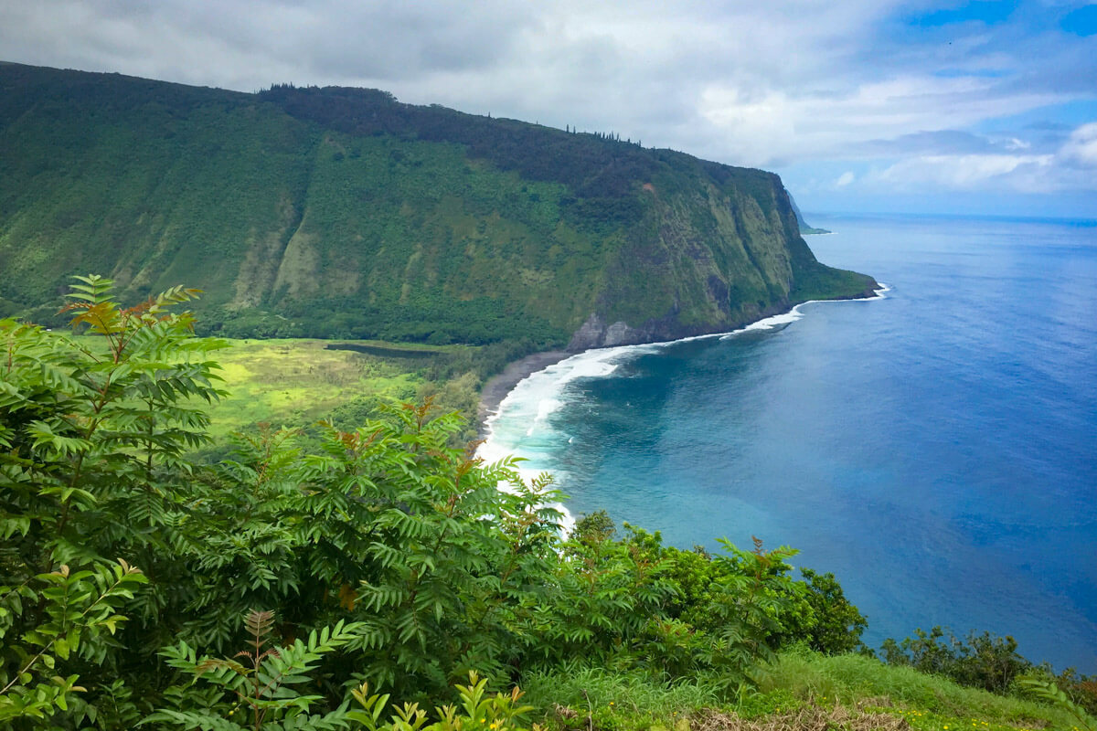 the waipio valley is one of the best things to do in Big Island