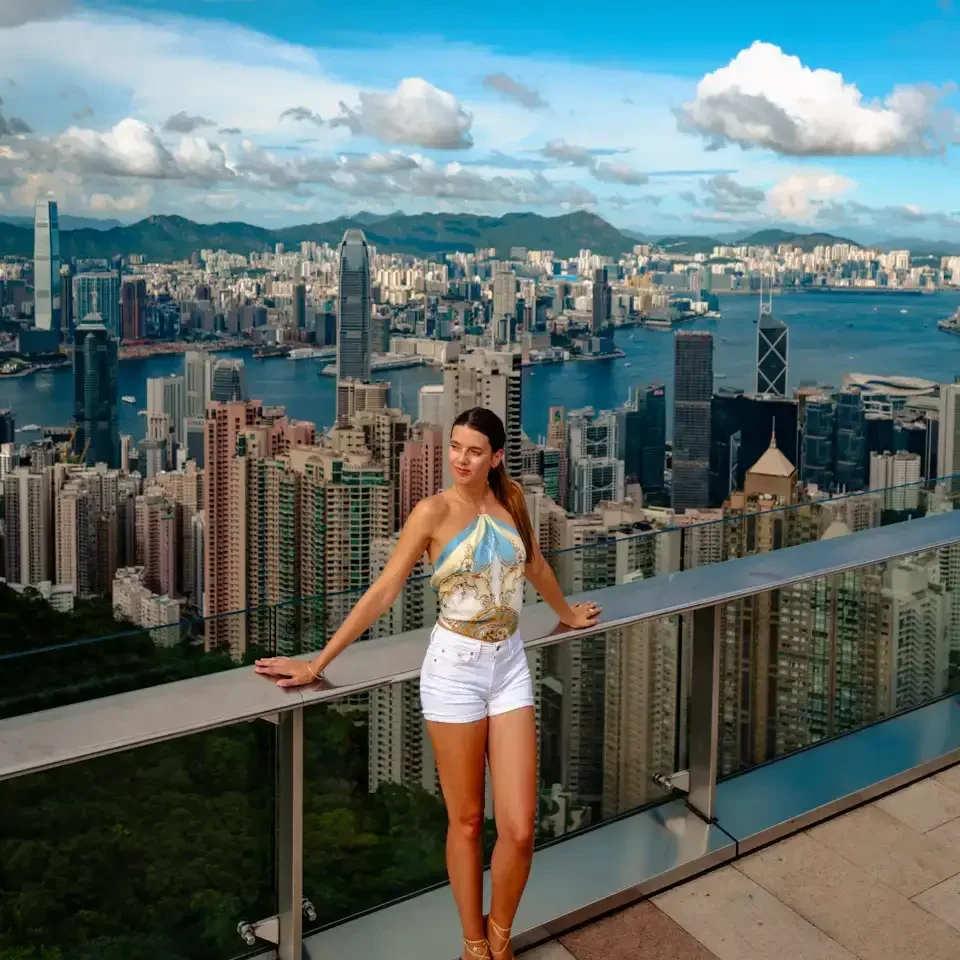 view from the sky terrace, the victoria peak in Hong Kong, best places to visit