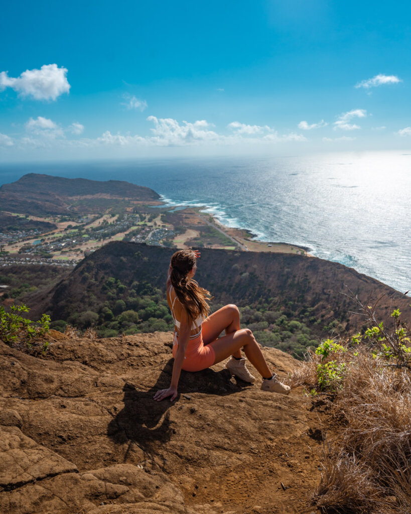 oahu road trip itinerary, koto crater head hike trail with a great view