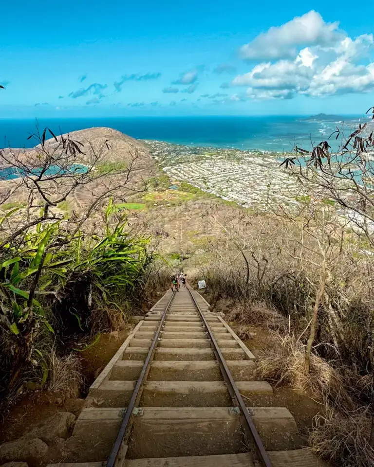 koko crater trail hike oahu