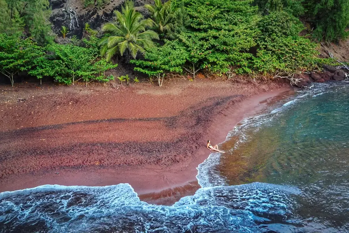 red sand beach, best attractions maui hi