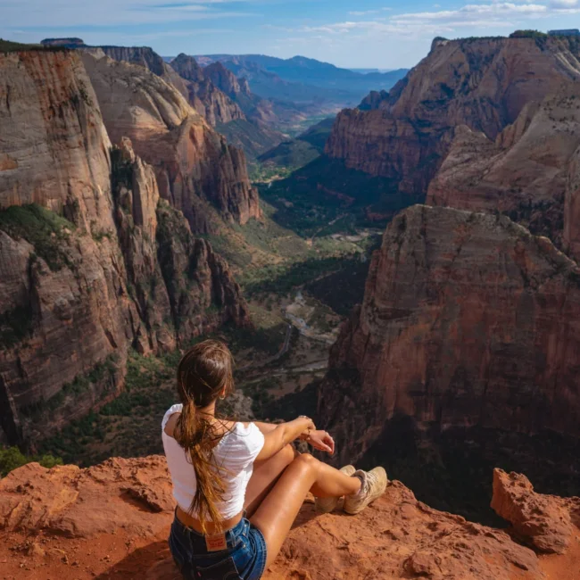 best viewpoint in Zion National Park: Observation point, overlooking the Zion canopy, hidden gem in Zion National Park