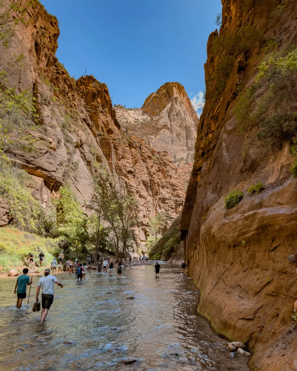 the-narrows-beginning-hike-zion the narrows beginning, hiking guide Zion National Park