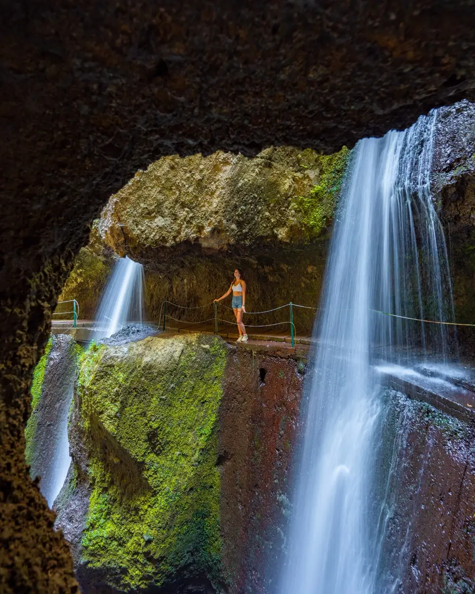 levada-nova-moinho-waterfall-hike