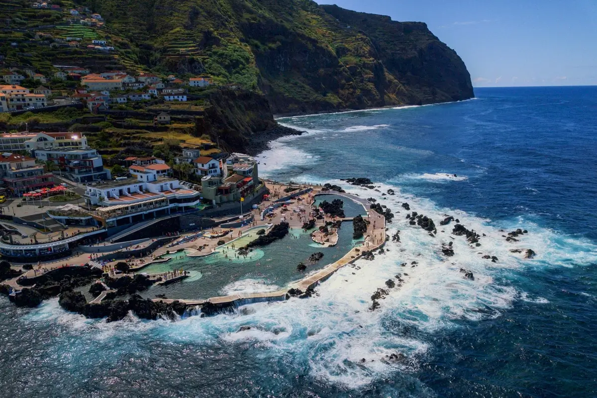 porto-moniz-natural-pools
